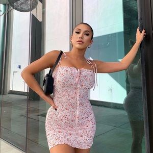 Flower print scrunch dress